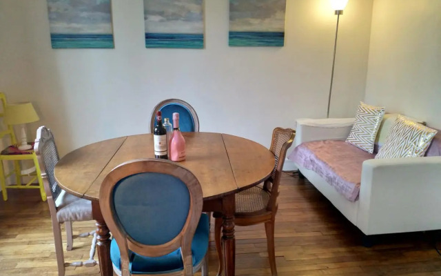 Nice apartment 10 minutes from Paris