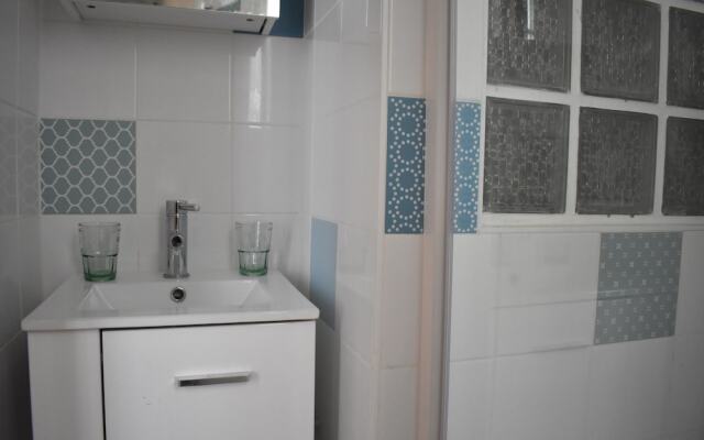 Spacious 1 Bedroom Apartment in Sacré Coeur