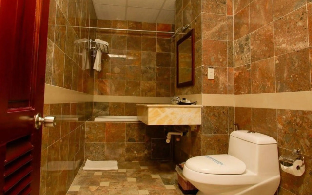 Golf Hotel