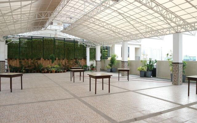 Doniti Suites and Events Place