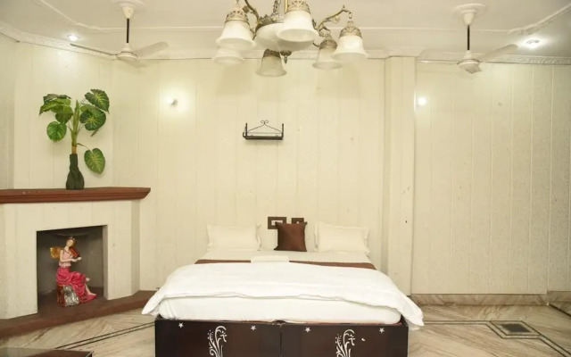 Hotel Vills Guest House Lucknow