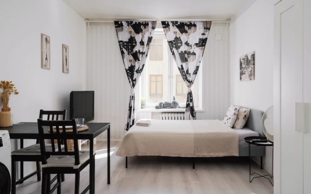 Cozy Studio Apt with Perfect Location
