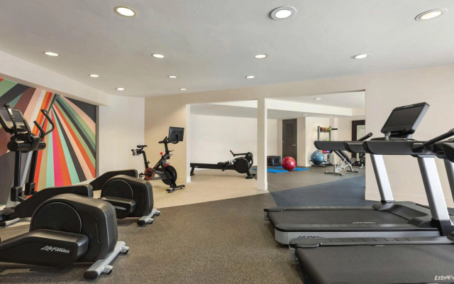 Hilton Garden Inn Monterey