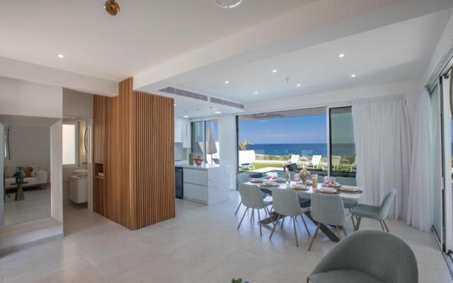 Artizan Seafront Villa 5