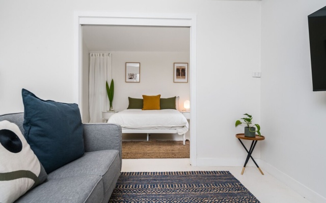 Your Luxury Escape-Little Farm Cottage 2 – Guest Rooms – Brooklet