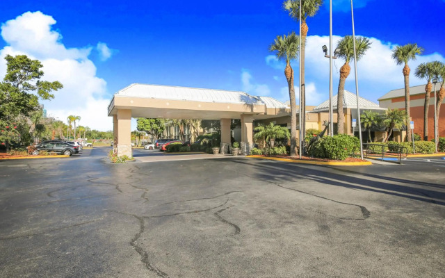 Floridian Express Hotel