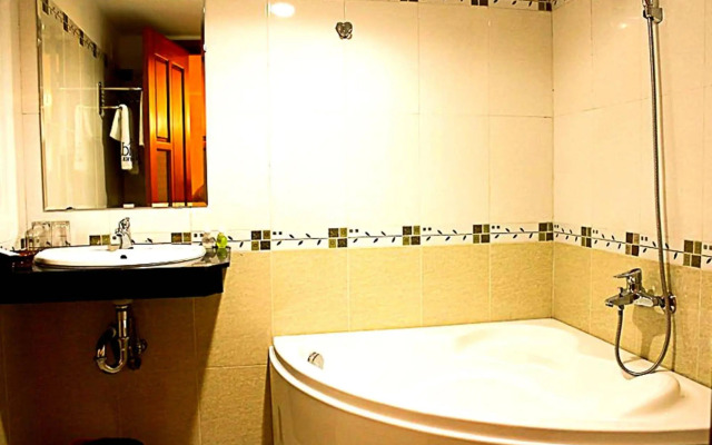 LEGEND Boutique Hotel