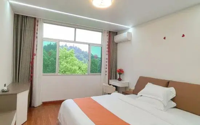 Pingnan Warm House Homestay