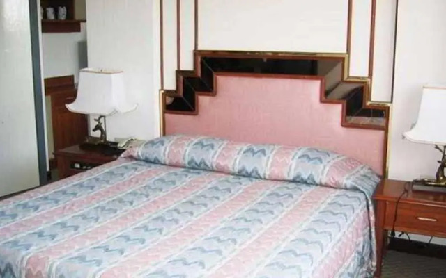 Pinnacle Wangmai Satun Hotel