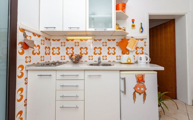 Apartment Ivona With Teracce