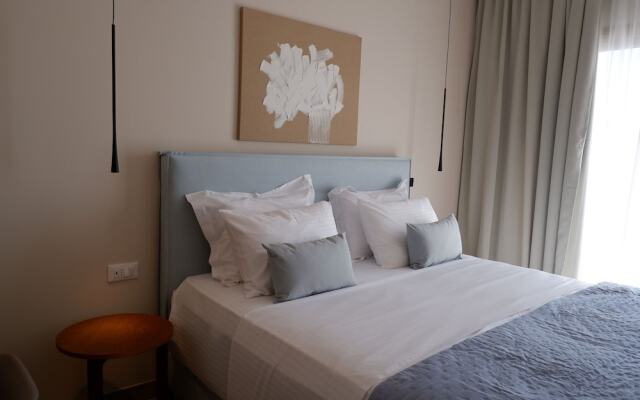 Kaiser Luxury Suites