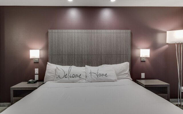 Home Inn & Suites Saskatoon South