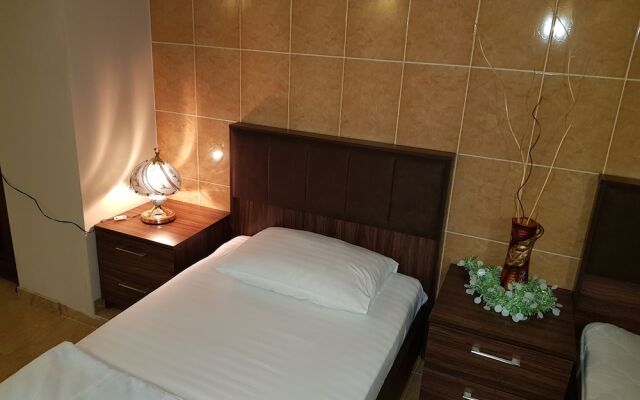Prime Hotel & Hostel