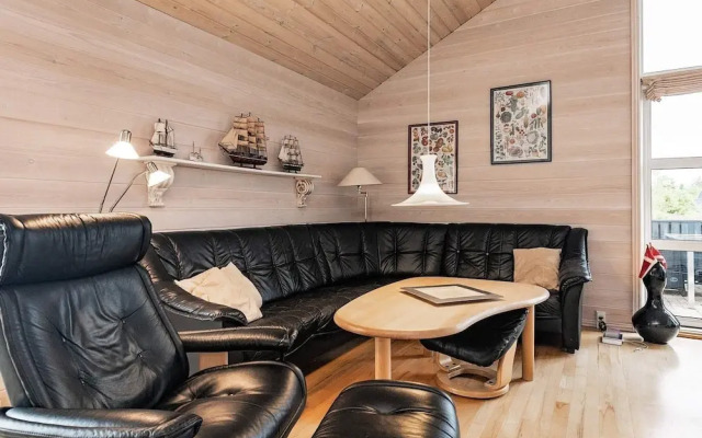 6 Person Holiday Home in Hals