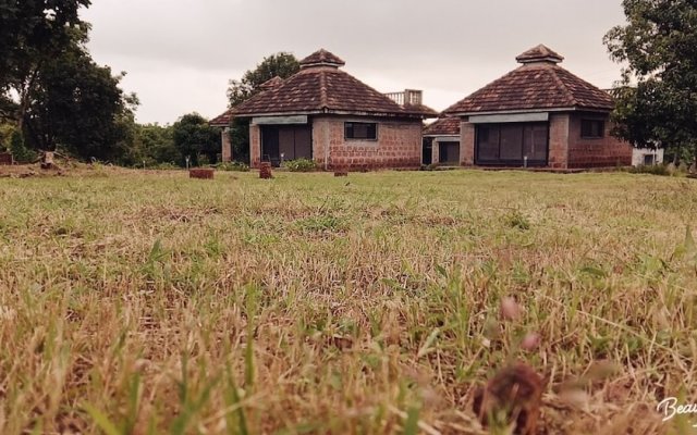 Aranya Kutir Resort - Hostel