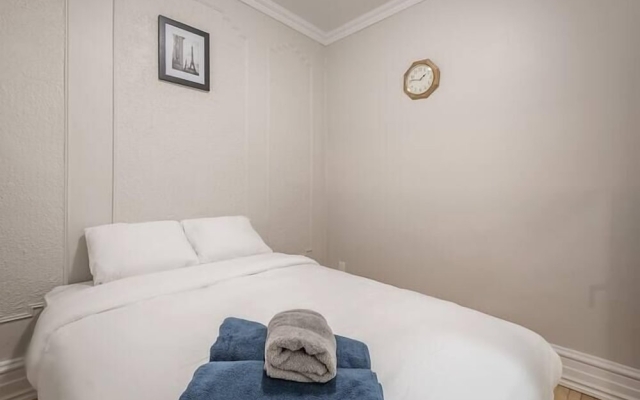 Huge and Lovely 16BR Apt
