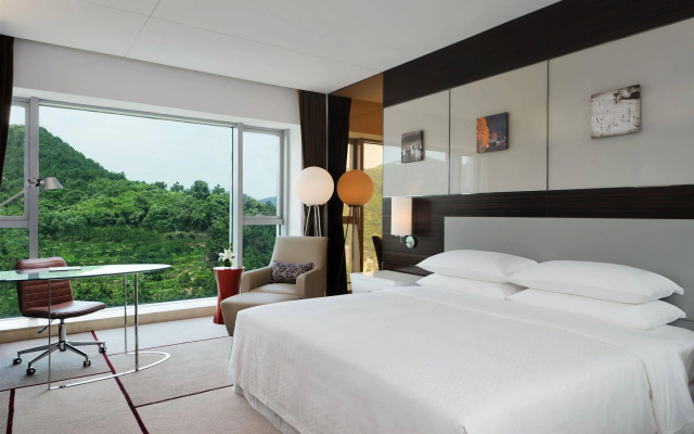 Wyndham Garden Yuhuan Downtown