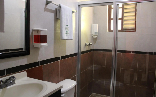 Hotel Guaranducha Inn