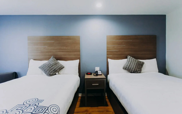Scottish Inns and Suites - Near Kemah Boardwalk