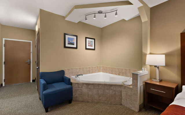 Comfort Inn Bordentown near NJ Turnpike