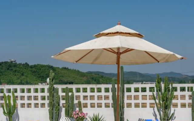 Yindu·Moganshan Designer Private Hot Spring Boutique Inn