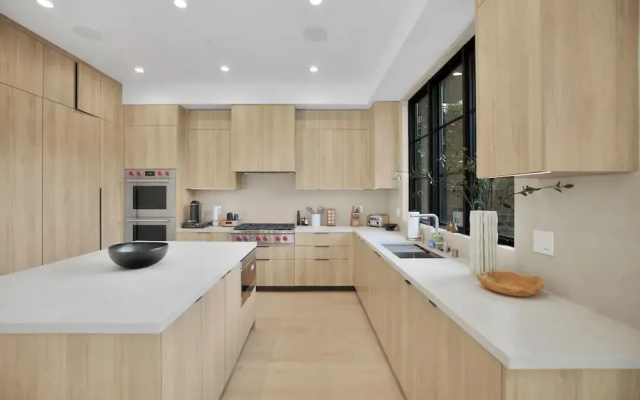Kraft Villa - Luxury Living Redefined w/ Pool