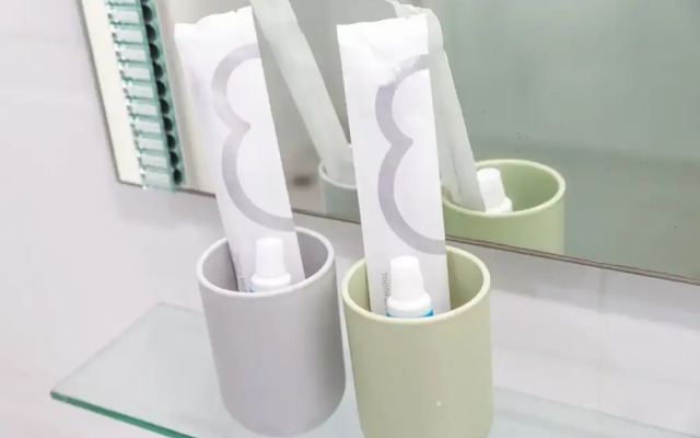 Locals Boutique Apartment Jiuzhou Port.1