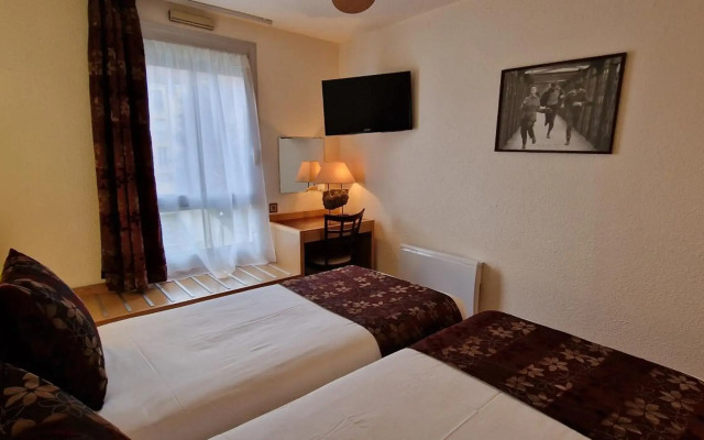 Kyriad Direct Arpajon