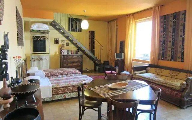 Temporary House - Milan Porta Garibaldi