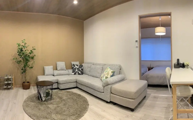 Hanazonominami Apartment 101