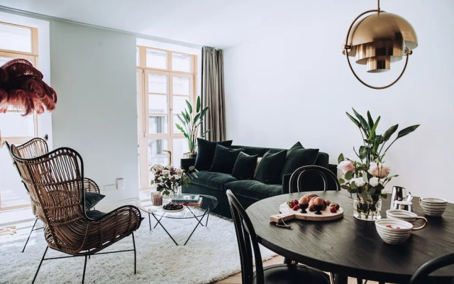 Ocho Suites & Kitchen