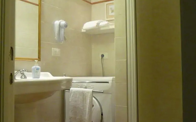 Art Apartment Michelangelo