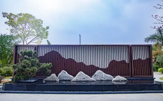 Mehood Theater Hotel