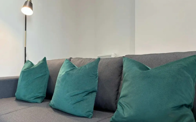 Modern 2 bed With Parking - Grand Exchange Bracknell