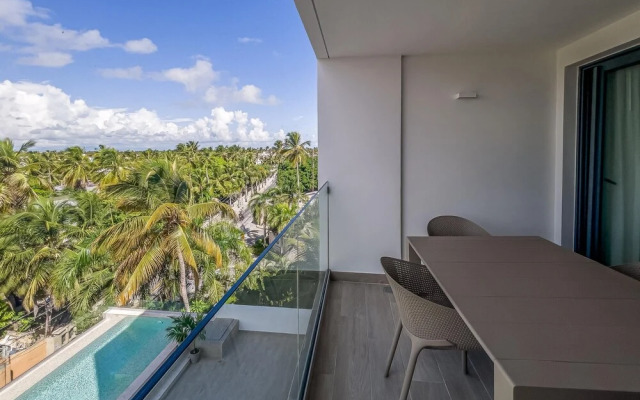 Incredible Beach Penthouse With Bbq and Rooftop