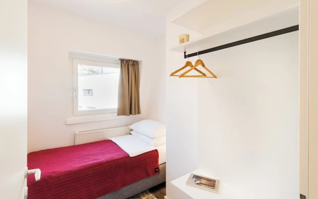 URBAN ISLAND - Riverside Apartments