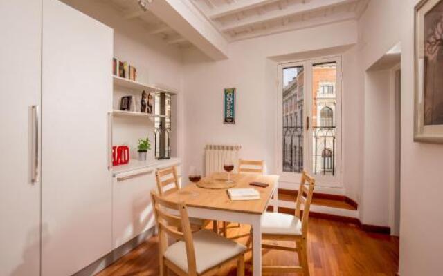 Cozy studio Parlamento