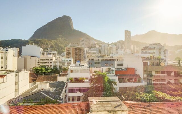 LinkHouse Majestic Mountain View