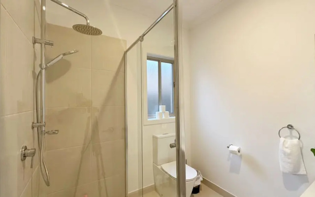 Tarneit Holiday Home