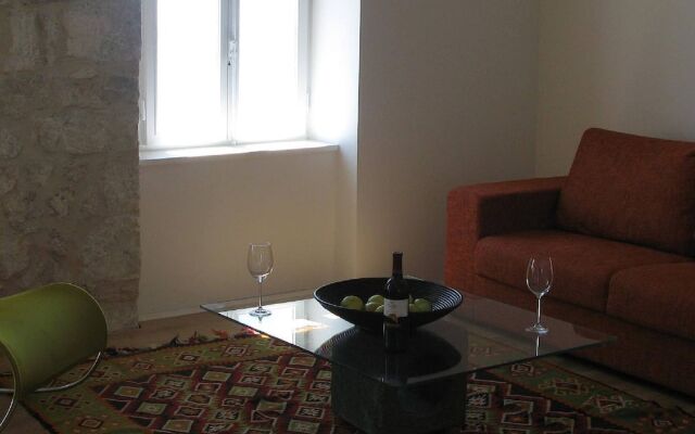 Stylish, Quiet and Beautiful Views Villa With a Pool