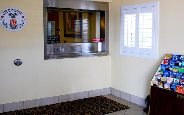 Roadstar Hotel Zephyrhills