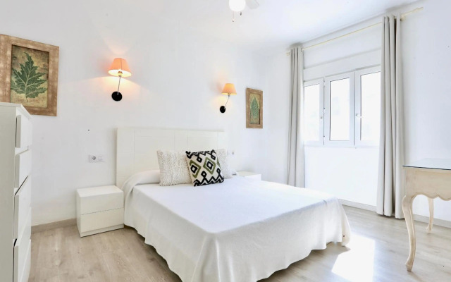 Urbanización El Oasis, 20 Villas en 1ª Línea Playa