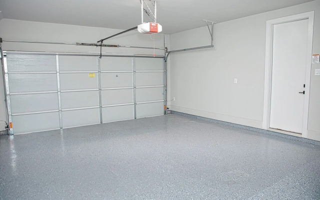 Luxury 3BD Rooftop Home in Dwtwn HTX.