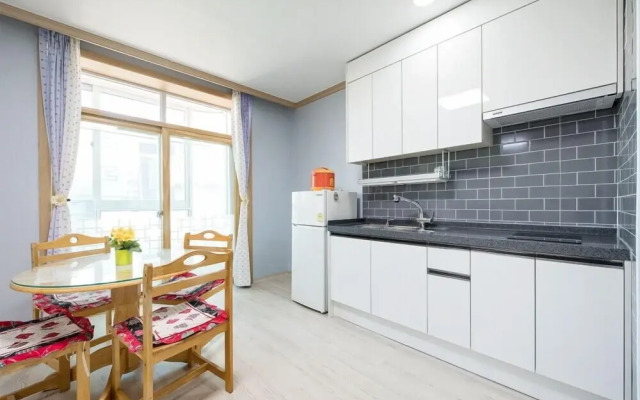 Persimmon Tree Pension