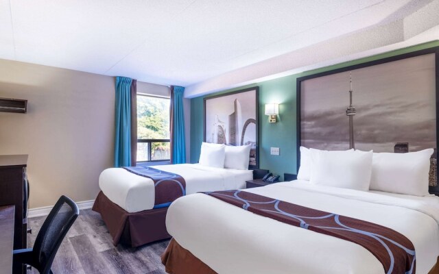 Super 8 Toronto East ON