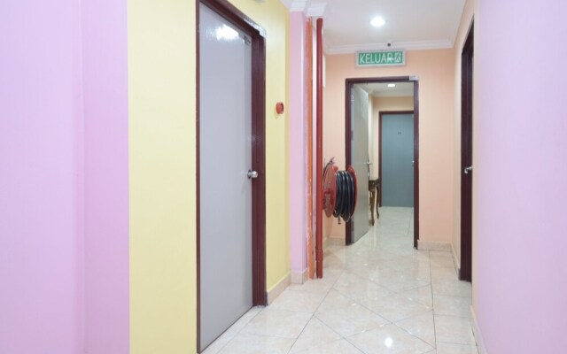 OYO 892 Hotel Grand Nadia