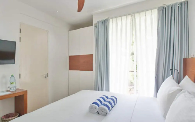 Bliss Dhigurah Hotel