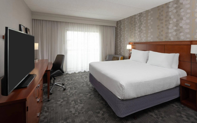 Courtyard by Marriott Chicago Wood Dale