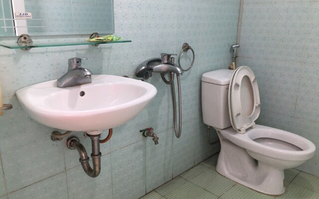 Oyo 1003 Duc Anh Hotel