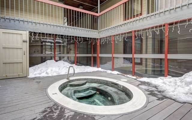 Empire Coalition #106 4 Bedroom Condo